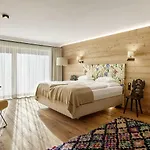 Hotel Gut Stiluppe - 4 Sterne Superior Good Life Mayrhofen
